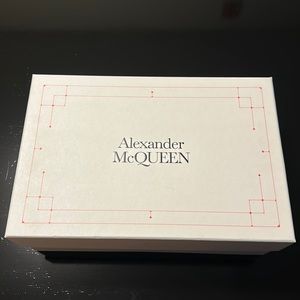 Alexander Mcqueens sz11